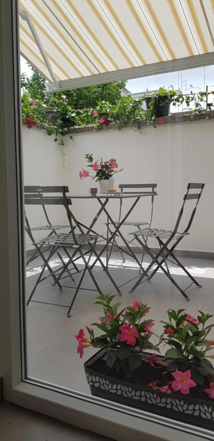 레체 Il Cortile Segreto - Con Parcheggio Privato 아파트 외부 사진